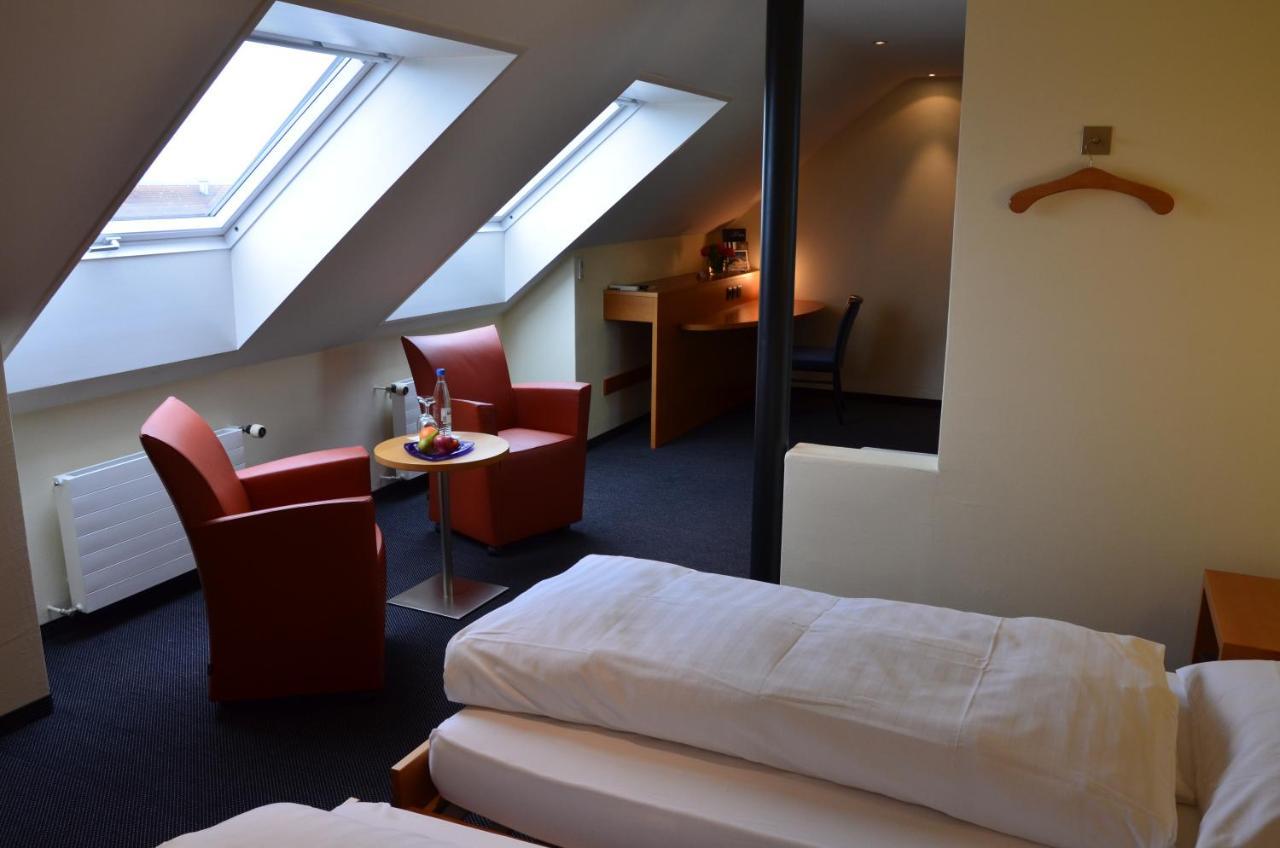 Hotel Urs Und Viktor Bettlach Exterior photo